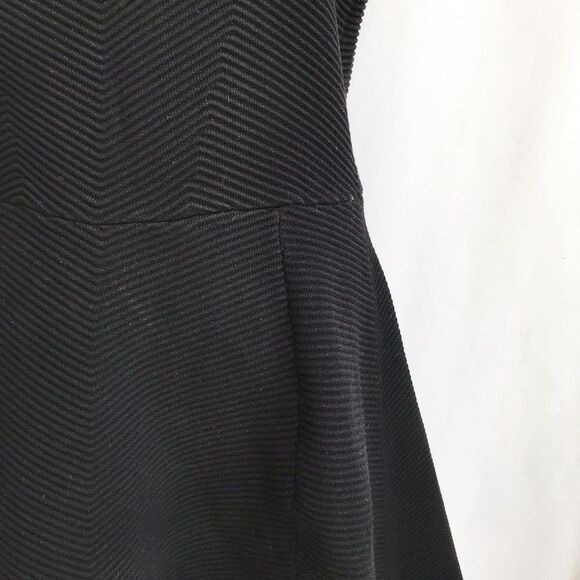 Rebecca Minkoff black ribbed texture dress Size L - Picture 4 of 10